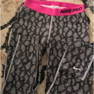 Nike Pro Leggings